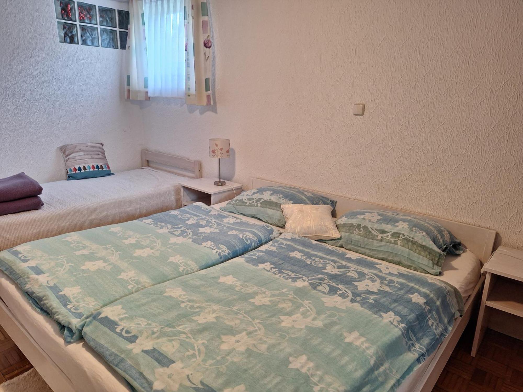 Apartmaji Marinka Hodnik Бохин Стая снимка
